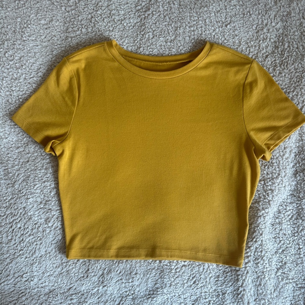 Wild Fable | Short Sleeve Crew Neck Crop Top